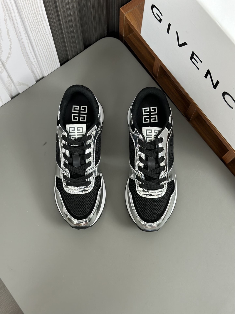 Givenchy Sneakers